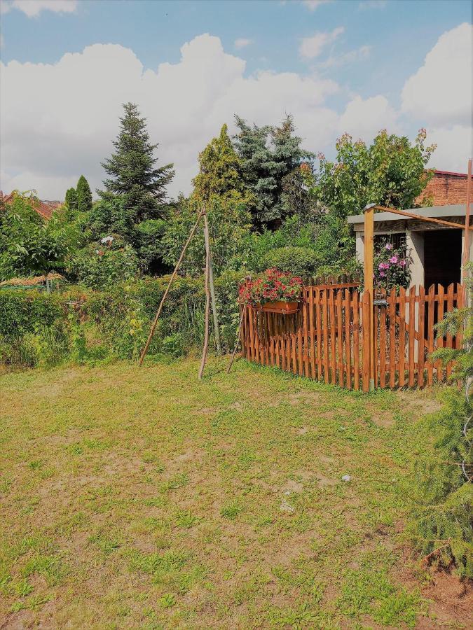 Turmblick-Gaestequartier-Coswig-Hier-Erwartet-Sie-Individueller-Service-Im-Herzen-Der-Altstadt كوسفيج المظهر الخارجي الصورة